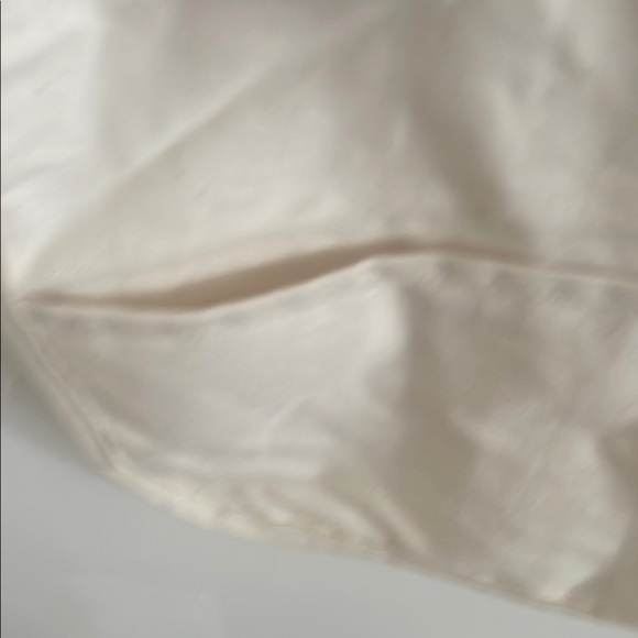 Bear's Paw Bakery Apron with Colorful Cake Design jasper alberta - Picture 6 of 7